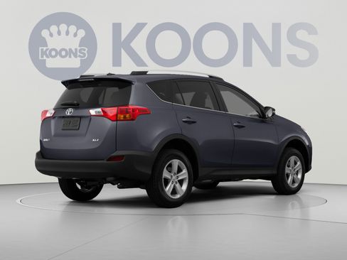 Used 2014 Toyota RAV4 XLE FWD image 4
