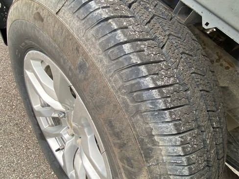 Used 2020 Chevrolet Silverado 1500 LT w/ All-Star Edition image 11