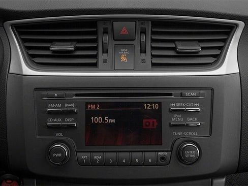 Used 2014 Nissan Sentra SL w/ Premium Package FWD image 9