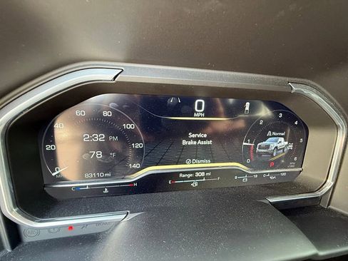 Used 2023 GMC Sierra 1500 AT4 w/ AT4 Premium Package AWD/4WD image 37