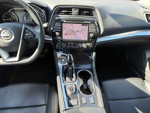 Used 2023 Nissan Maxima SV w/ Floor Mat Group FWD image 20