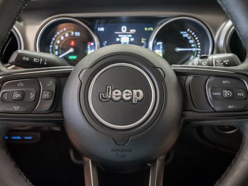 Used 2023 Jeep Wrangler Unlimited w/ Cold Weather Group AWD/4WD image 12