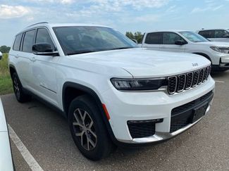 Used 2023 Jeep Grand Cherokee L Limited w/ Luxury Tech Group II AWD/4WD video 1