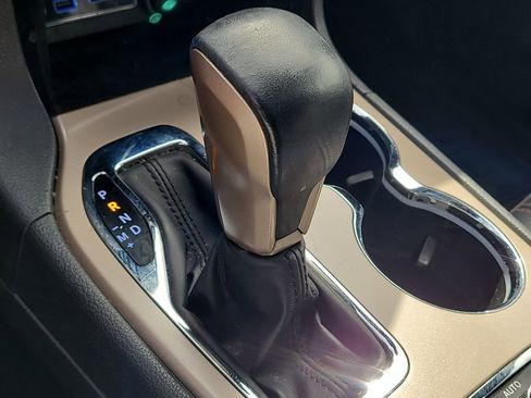 Used 2016 Jeep Grand Cherokee Limited 75th Anniversary image 28