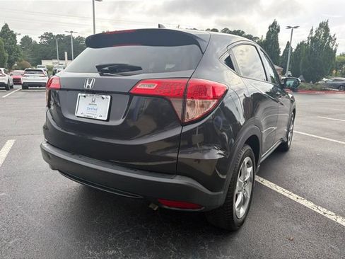 Certified 2017 Honda HR-V EX image 6