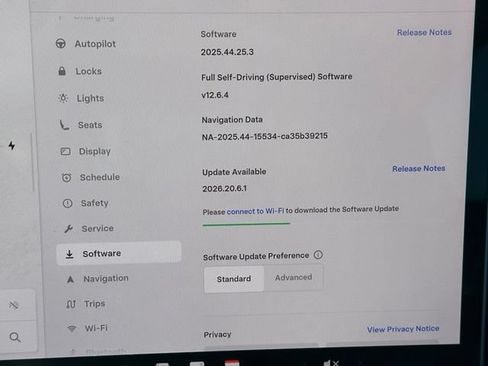 Used 2023 Tesla Model 3 Standard Range RWD image 16