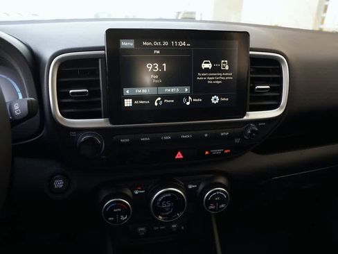 New 2026 Hyundai Venue SEL FWD image 12