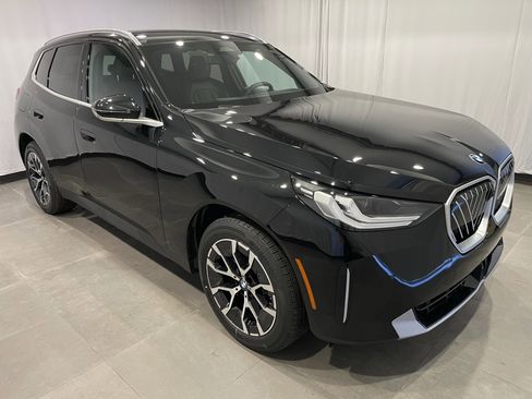 New 2026 BMW X3 xDrive30 w/ Convenience Package image 3