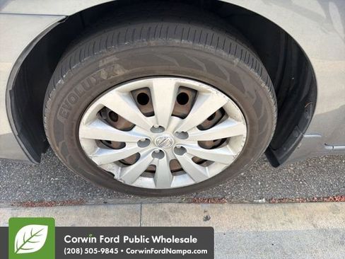Used 2017 Nissan Sentra S FWD image 7