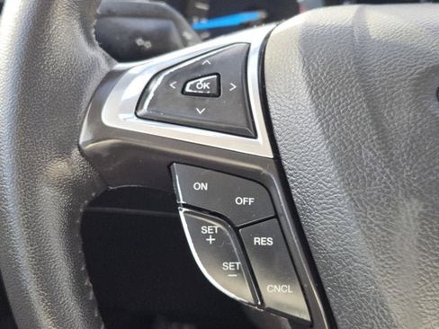 Used 2013 Ford Fusion SE image 26