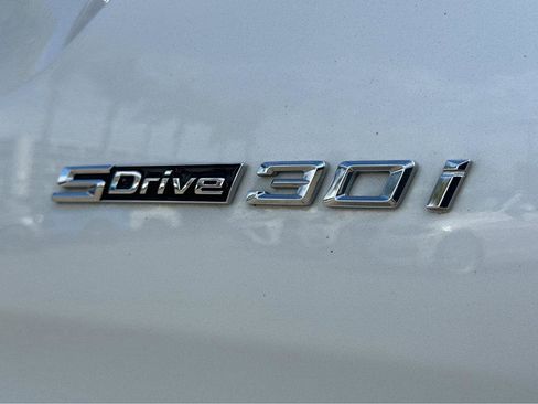 Used 2022 BMW X3 sDrive30i w/ M Sport Package image 40