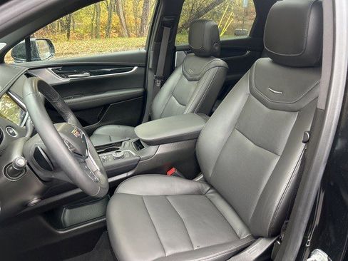 Certified 2024 Cadillac XT5 Premium Luxury image 24