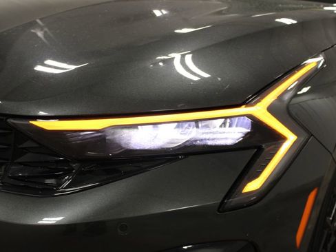 Used 2025 Kia K5 LXS image 12