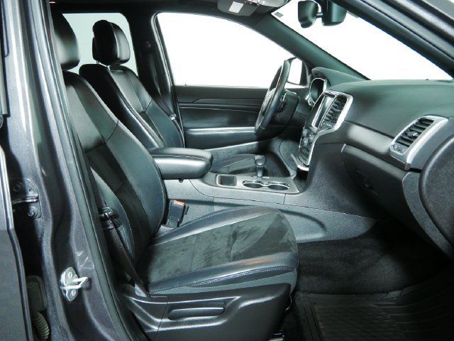 Used 2015 Jeep Grand Cherokee Altitude AWD/4WD image 12