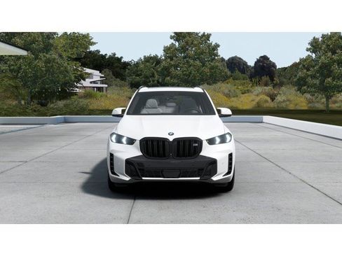 New 2026 BMW X5 M60i image 3