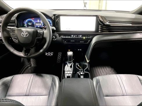 Used 2026 Toyota Camry XSE AWD/4WD image 15