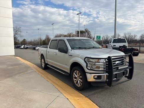 Used 2016 Ford F150 XLT w/ Equipment Group 302A Luxury image 7