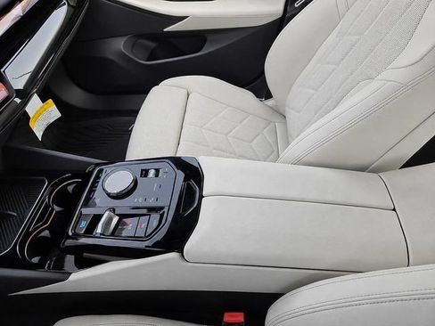 New 2027 BMW i5 eDrive40 RWD image 30