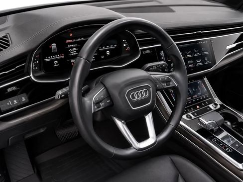 Used 2023 Audi Q7 2.0T Premium Plus AWD/4WD image 11