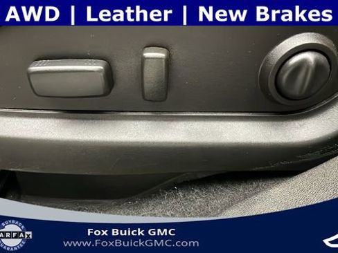 Used 2015 Chevrolet Traverse LTZ w/ LPO, 'HIT The Road' Package AWD/4WD image 29