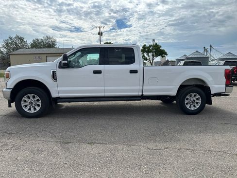Used 2021 Ford F350 XLT w/ XLT Value Package AWD/4WD image 4