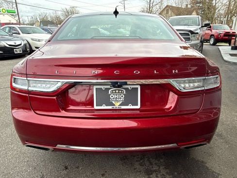 Used 2018 Lincoln Continental Select image 6