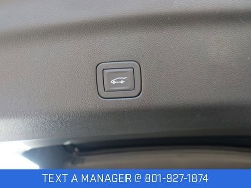 New 2026 GMC Yukon Elevation AWD/4WD image 15