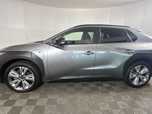 Used 2023 Subaru Solterra AWD image 5