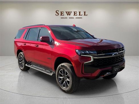 Used 2022 Chevrolet Tahoe Z71 w/ Luxury Package image 6