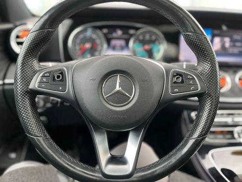 Used 2017 Mercedes-Benz E 300 4MATIC image 13