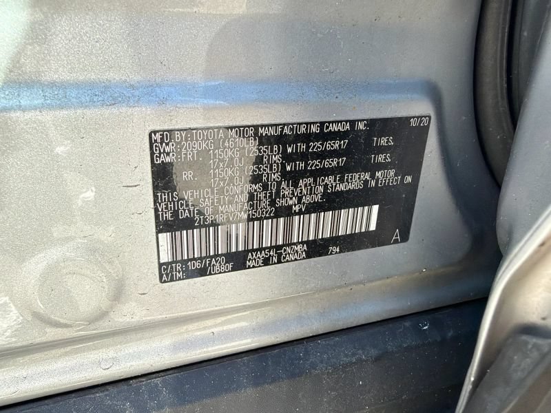 Used 2021 Toyota RAV4 XLE AWD/4WD image 39