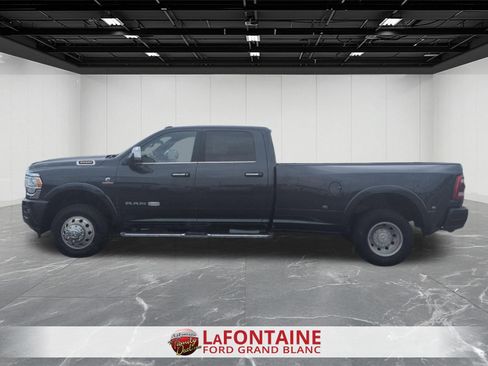 Used 2021 RAM 3500 Limited AWD/4WD image 2