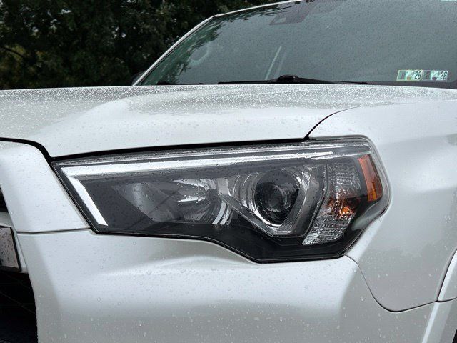Used 2021 Toyota 4Runner Nightshade AWD/4WD image 9