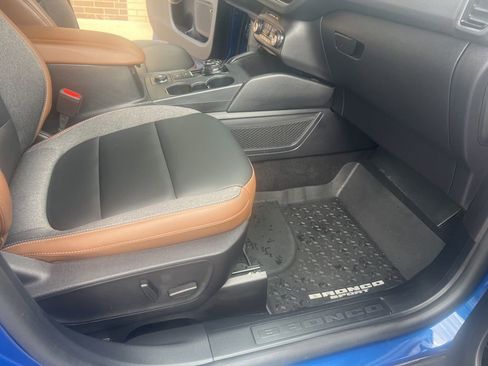 Used 2024 Ford Bronco Sport Outer Banks w/ Tech Package image 17