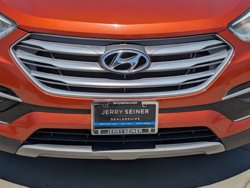 Used 2017 Hyundai Santa Fe Sport AWD/4WD image 9