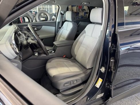 Used 2020 Chevrolet Blazer LT image 25