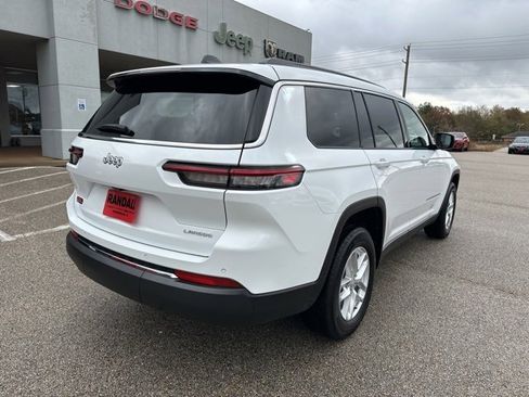 Certified 2024 Jeep Grand Cherokee L Laredo image 7