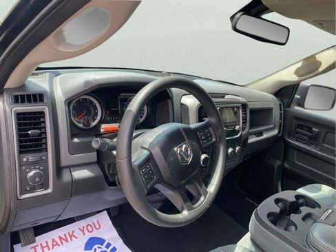 Used 2018 RAM 1500 Express AWD/4WD image 27
