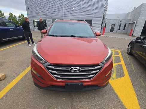 Used 2017 Hyundai Tucson SE AWD/4WD image 8
