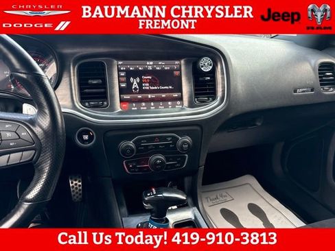 Used 2018 Dodge Charger R/T RWD image 16