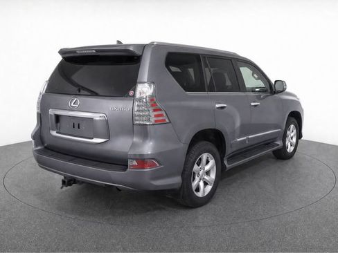 Used 2016 Lexus GX 460 w/ Preferred Accessory Package AWD/4WD image 6