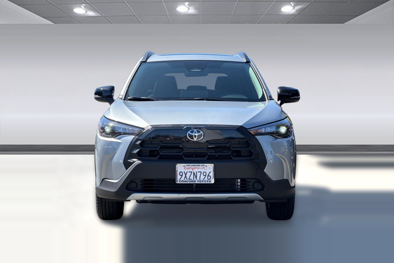 Used 2026 Toyota Corolla Cross LE w/ Moonroof Package FWD image 6