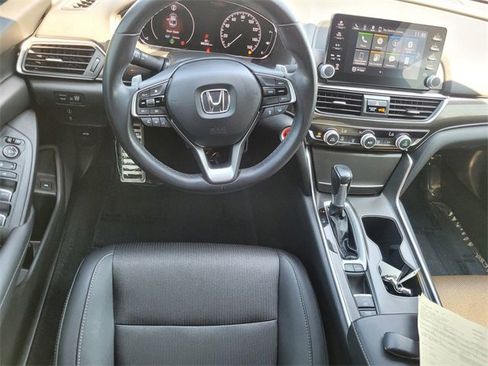 Used 2020 Honda Accord Sport image 7