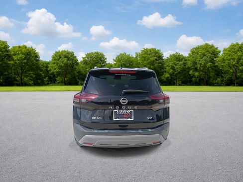 Used 2023 Nissan Rogue SV w/ SV Premium B Package FWD image 6