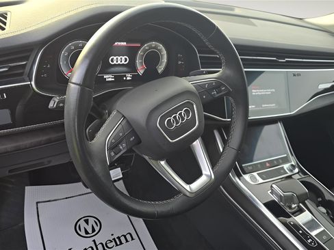 Used 2023 Audi Q8 Premium Plus image 8