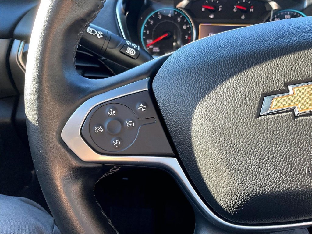 Used 2024 Chevrolet Traverse Limited LT AWD/4WD image 23