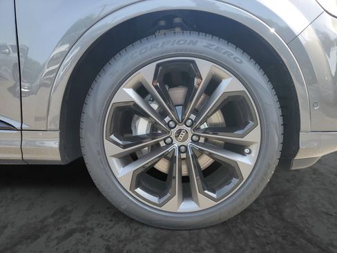 New 2026 Audi Q7 3.0T Premium Plus image 6