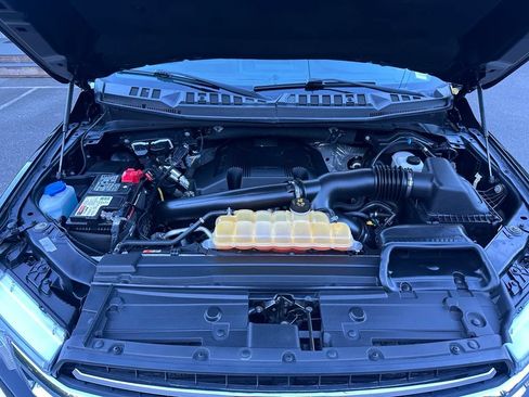 Used 2018 Ford F150 XLT AWD/4WD image 18