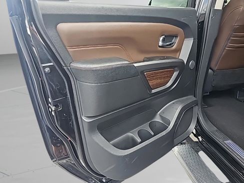 Used 2018 Nissan Titan Platinum Reserve w/ Platinum Utility Package AWD/4WD image 20