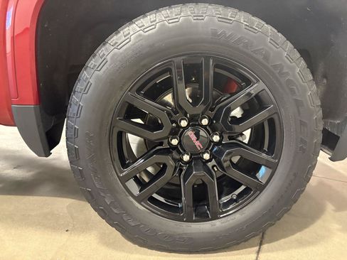 Used 2022 GMC Sierra 1500 Elevation w/ Driver Alert Package I AWD/4WD image 49